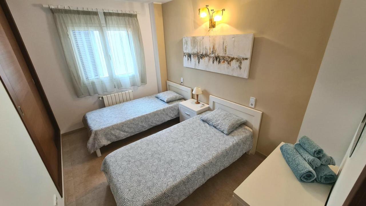 Appartement Dimi Holidays Slu Meerblick 2 -hafen 120 M Zum *